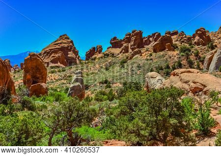 Eroded Landscape, Arches National Park, Moab, Utah, Us