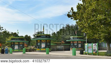 BROOKFIELD, ILLINOIS - SEPTEMBER 7, 2016: Brookfield Zoo Ticket Booths. The zoo, which opened on July 1, 1934, encompasing 216 acres is managed by the Chicago Zoological Society.