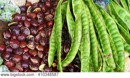 Archidendron Jiringa Seed (jering) And Stink Bean Or Parkia Speciosa