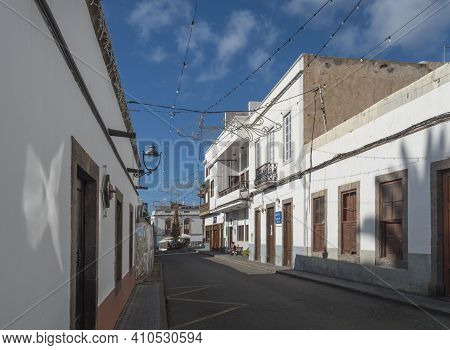 Agaete, Gran Canaria, Canary Islands, Spain December 17, 2020: Street In Agaete City Center With Tra
