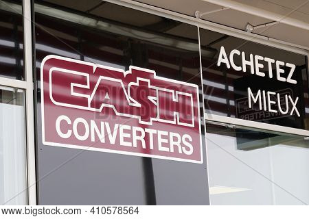 Bordeaux , Aquitaine France - 02 25 2021 : Cash Converters Text Logo And Brand Store Street Sign Of 