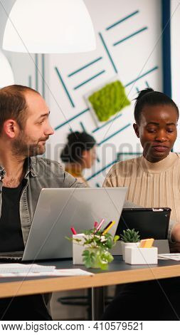 Team Of Diverse Startup Company Colleague Entrepreneur Meeting In Professional Workplace, Brifing An