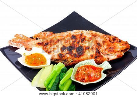 Grilled Fish Wite Sauce On White