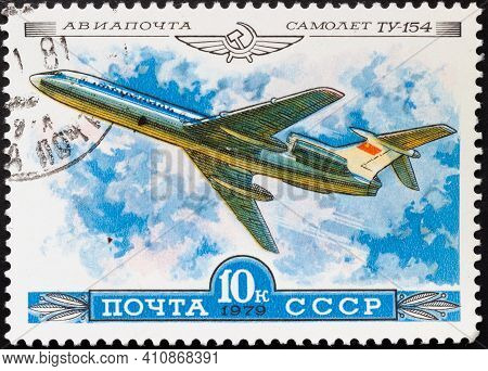 Ussr - Circa 1979: Postage Stamp 'tupolev Tu-154' Printed In Ussr. Series: 'airmail. The History Of 