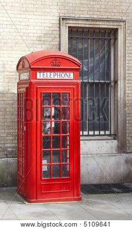 Budka telefoniczna w Londynie
