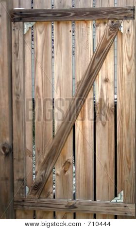 Cancello in legno
