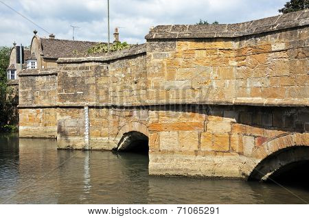 Medieval stone bridge, Burford.
