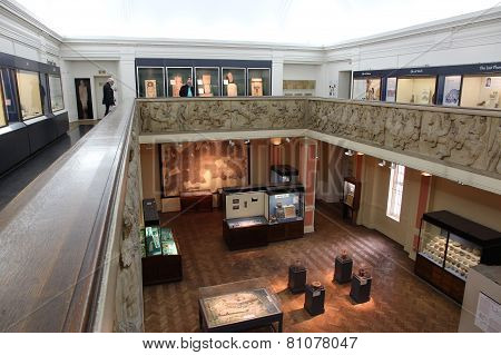 Birmingham Museum Visitors