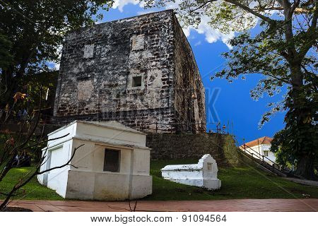 Anceint Building St. Paul Church Landmark