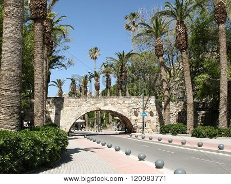 Stone Bridge - The Entrance To The Fortress