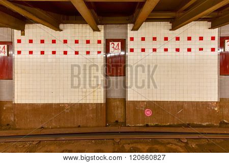 34Th Street Subway Station - Nyc