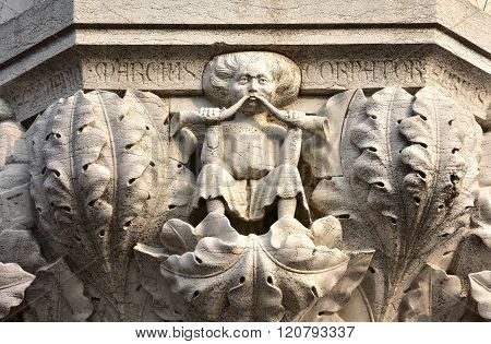 Man Symbolizes March On Doge's Palace Beautiful Capital