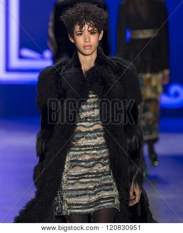 Anna Sui - Fall Winter 2016 Collection