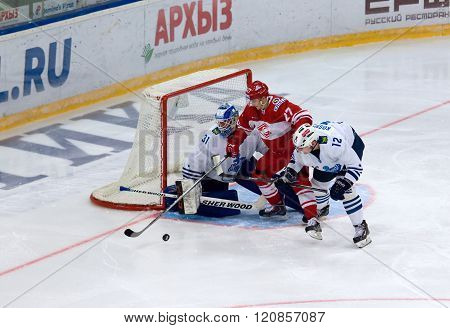 V. Leshchenko (27) Attack