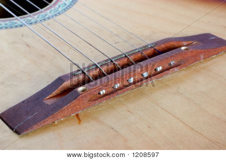Oude akoestische gitaar
