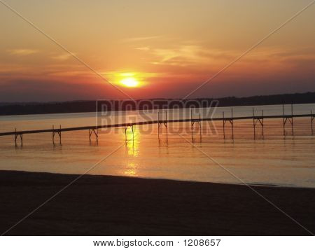 Lago al tramonto