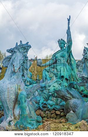 Fountain Group from Colonnes des Girondins