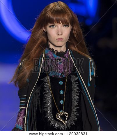 Anna Sui - Fall Winter 2016 Collection