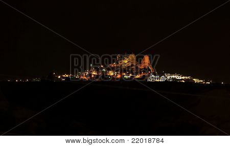 Uchisar a caduta notte visto da Goreme