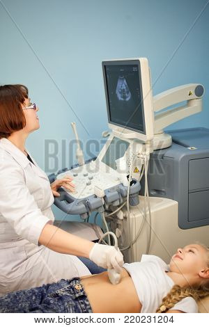 Ultrasound machine doctor