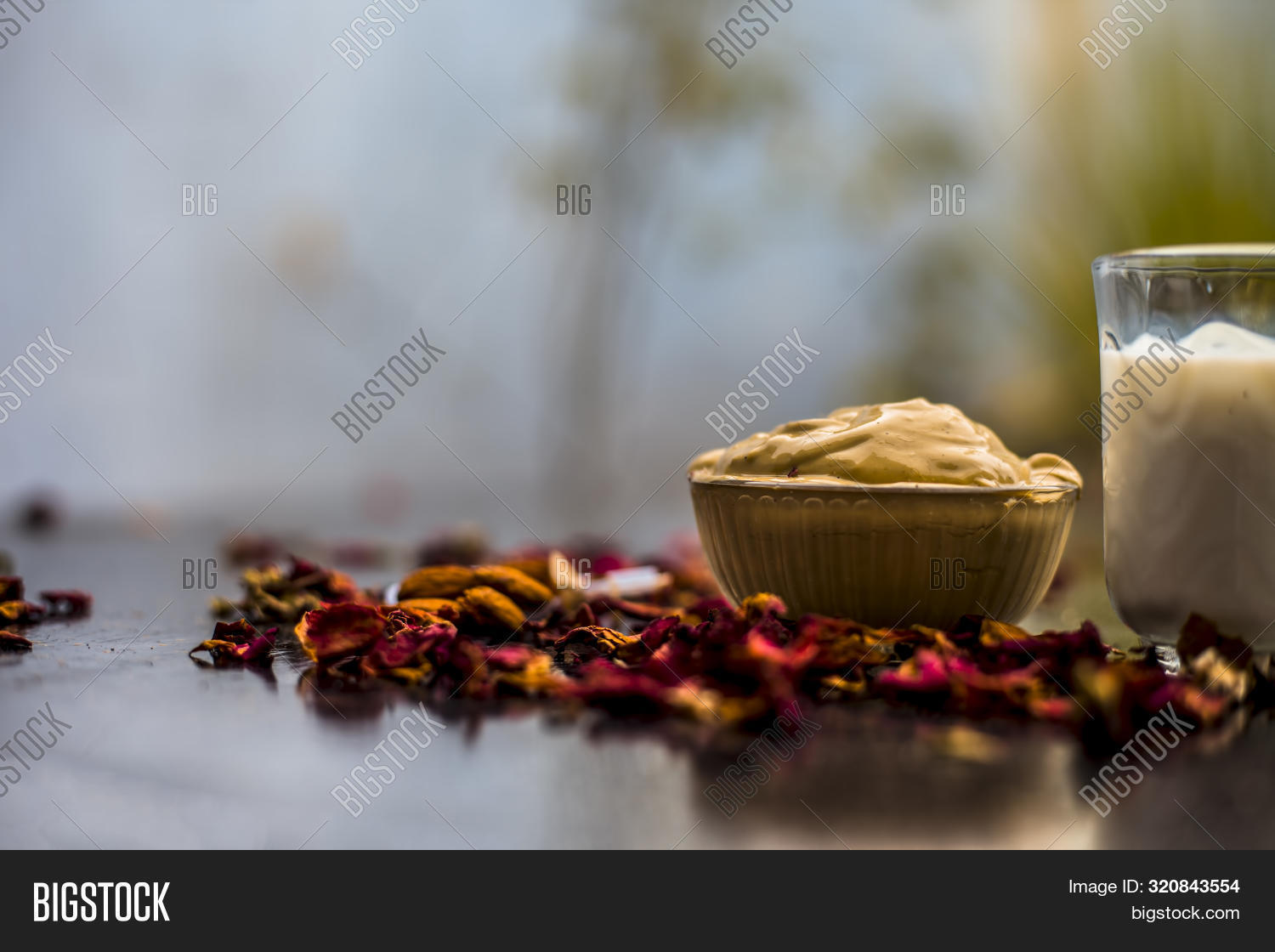 Multani Mitti And Milk Multani Mitti And Milk