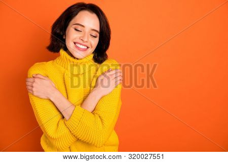Copyspace Photo Of Nice Cute Attractive Cute Cheerful Charming Pretty Sweet Fascinating Girl Pleased