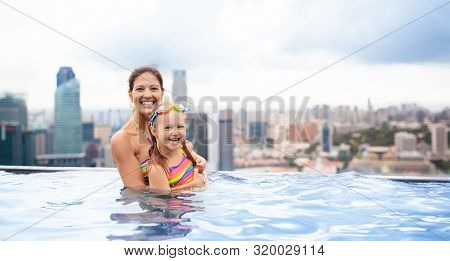 Kids Swim In Singapore Roof Top Swimming Pool