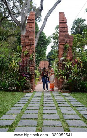 Singapore- 11 Aug, 2019: The Newly Opened Sang Nila Utama Garden In Fort Canning Park, Singapore. It