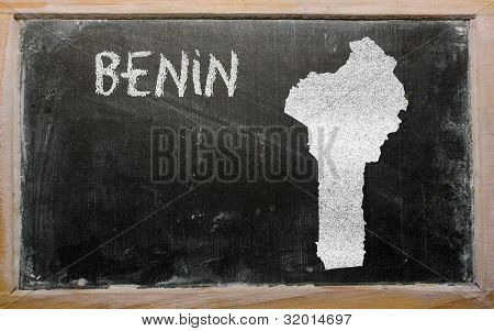 ベナン黒板の概略図