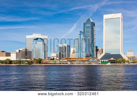 Jacksonville, Florida, USA downtown skyline over St. Johns River. 