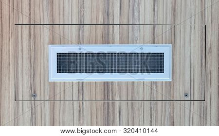 Airvent In A Hotelroom
