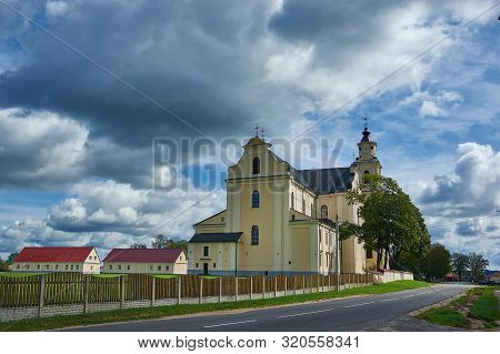Church Of The Assumption Of The Blessed Virgin Mary, Budslav