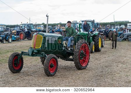Yesterdays Farming 2019 At Haselbury Plucknett