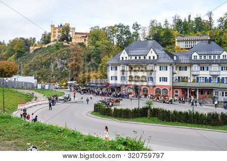 Schwangau, Germany - Oktober 09, 2018: View Of Hohenschwangau Castle And Beautiful Old Building With