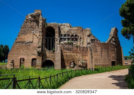 Ruins Of The Palace Of Septimius Severus Or Domus Severiana On The Palatine Hill