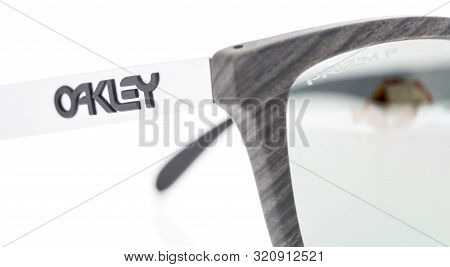 Wnneconne, Wi - 4 September 2019:  A Pair Of Oakley Polarized Sunglasses On An Isolated Background.