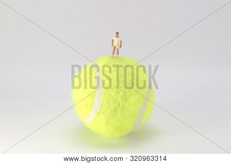Tiny Toys Play Tennis On The Big Tennis