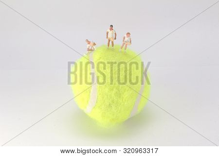 Tiny Toys Play Tennis On The Big Tennis