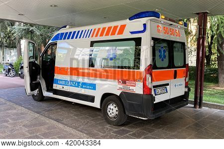 Bologna - Italy - May 6, 2021: Ambulance On Standby At The Malpighi Hospital Of Bologna. 118 Bologna