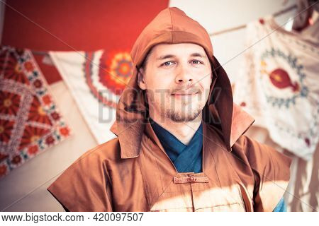 Moscow, Russia - June 23, 2013: Medieval Man In Period Slavonic Guard Clothes During The Great Inter