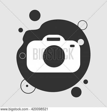 Photo Camera Simple Vector Icon. Photo Camera Icon