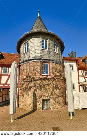 Hofheim, Germany - March 2021: Tower Called 'untertor' At Old Historic City Wall Of Hofheim