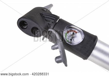 Pump For Inflating Air In Bicycle Tires, Equipped With A Pressure Gauge. Accessories For The Servici