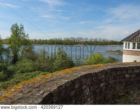 the city of rees at the river rhine