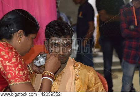 Jhargram, India - March 08, 2021: Closeup Of A Indian Groom Preparation For Marriage In Wedding Cere