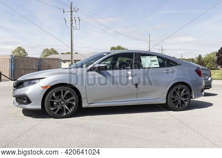 Kokomo - Circa May 2021: Honda Civic Display. The Honda Civic Is One Of The Top 25 Cars Sold In The 