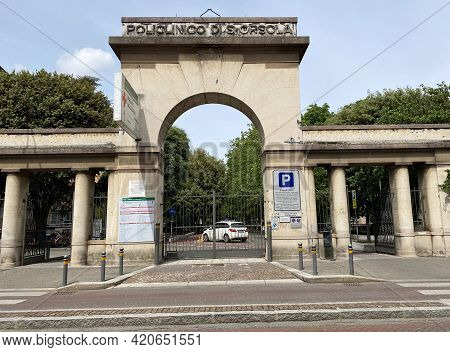 Bologna - Italy - May 15, 2021: Old Entrance Of Hospital Sant\'orsola In Bologna.