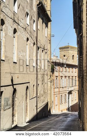 Fermo - historiske bygninger