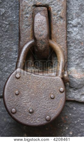 Old_Door_Detail_2