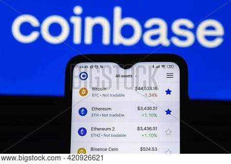 Kazan, Russia - May 17, 2021: Coinbase, Is An American Company That Operates A Cryptocurrency Exchan
